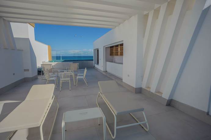Imagen de los exteriores del Apartamentos Miami Towers Luxury Experience. Foto 10