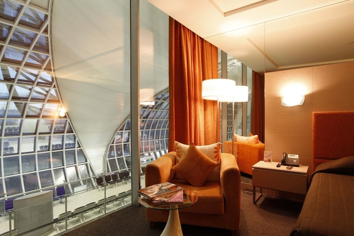 Imagen de la habitación del Apartamentos Miracle Transit Hotel. Foto 6