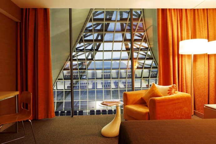 Imagen de la habitación del Apartamentos Miracle Transit Hotel. Foto 8