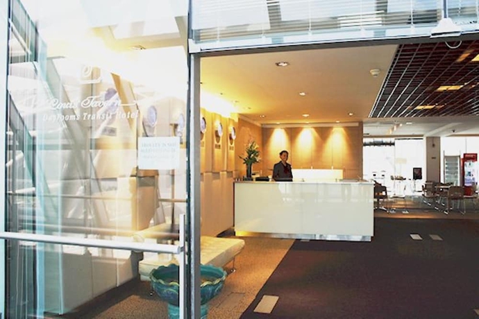 Imagen de los interiores del Apartamentos Miracle Transit Hotel. Foto 13