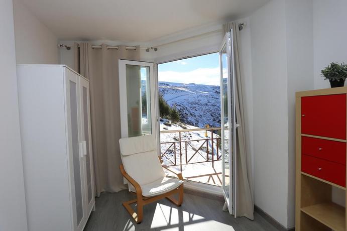 Imagen de la habitación del Apartamentos Miramar Ski a pie de pista. Foto 8