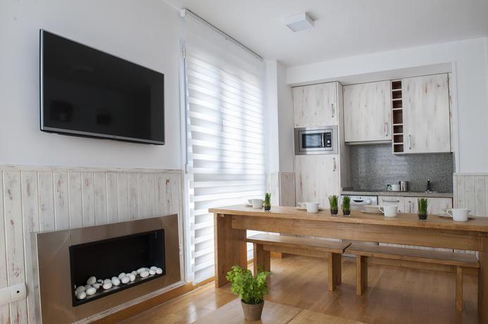 Imagen de la habitación del Apartamentos Miramar Ski a pie de pista. Foto 12