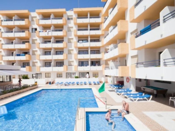 Imagen general del Apartamentos Miramola Playa Sol Iii. Foto 2