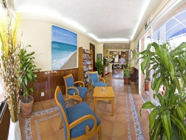 Imagen general del Apartamentos Miramola Playa Sol Iii. Foto 4