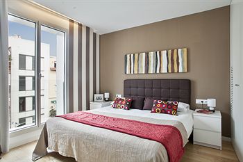 Imagen general del Apartamentos Mistral City Pool. Foto 3