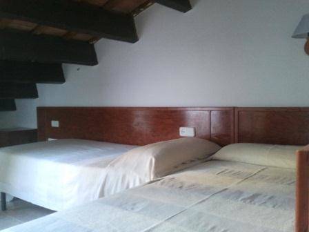 Imagen de la habitación del Apartamentos Mitus, Canet De Mar. Foto 3