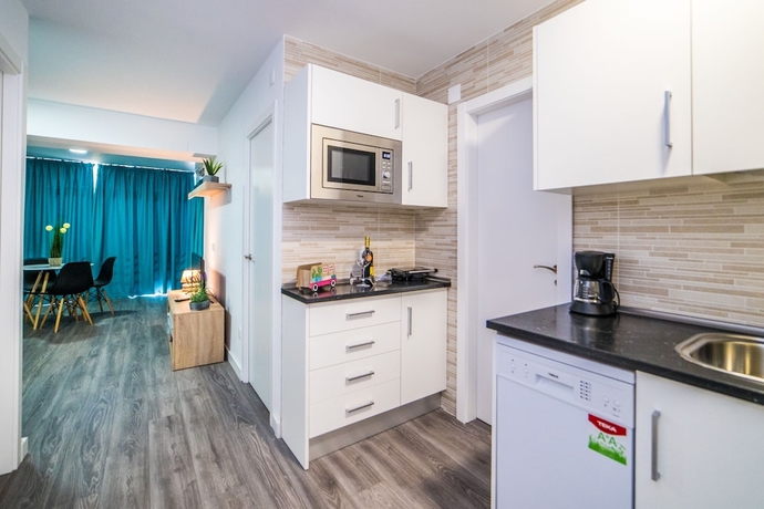 Imagen de la habitación del Apartamentos Moby Dick, Benidorm - Playa Levante. Foto 7