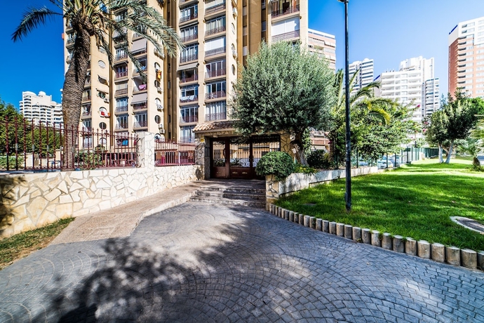Imagen general del Apartamentos Moby Dick, Benidorm - Playa Levante. Foto 2