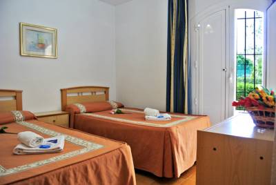 Imagen de la habitación del Apartamentos Moguima Edificio Venecia. Foto 4