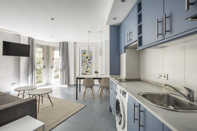 Imagen de la habitación del Apartamentos Mon Suites Carmen. Foto 10