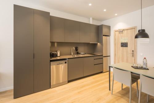 Imagen de la habitación del Apartamentos Mon Suites Jard&iacute;n de Ayora. Foto 16