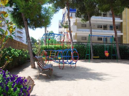 Imagen general del Apartamentos Montblanch. Foto 4