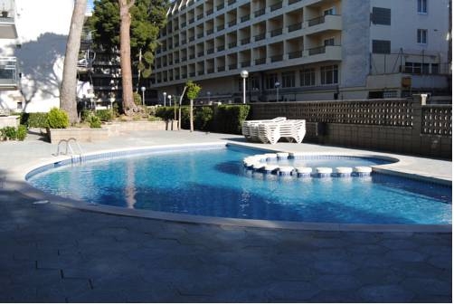 Imagen general del Apartamentos Montblanch. Foto 16