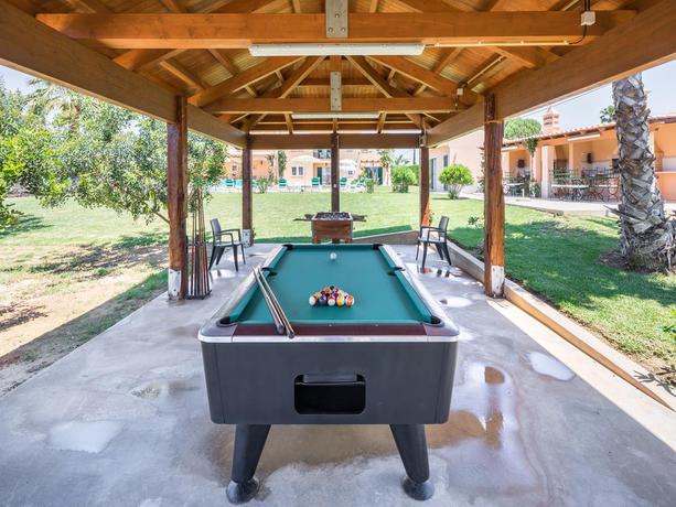 Imagen general del Apartamentos Monte Dos Avós , Albufeira. Foto 10