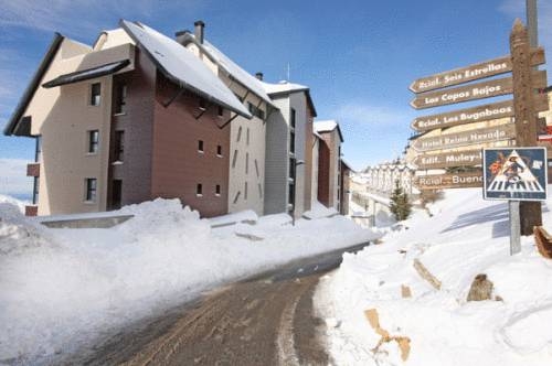 Imagen de los interiores del Apartamentos Monte Oiz 2. Foto 8