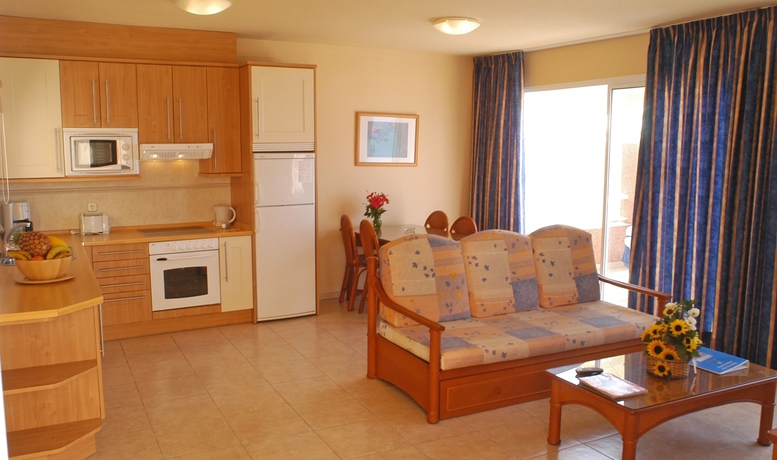 Imagen de la habitación del Apartamentos Monte Solana. Foto 17