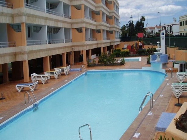 Imagen general del Apartamentos Montemar, Playa del Inglés. Foto 11