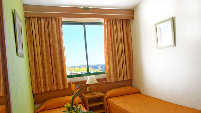 Imagen de la habitación del Apartamentos Monteparaiso. Foto 6