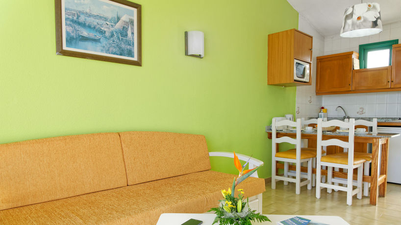 Imagen de los interiores del Apartamentos Monteparaiso. Foto 13