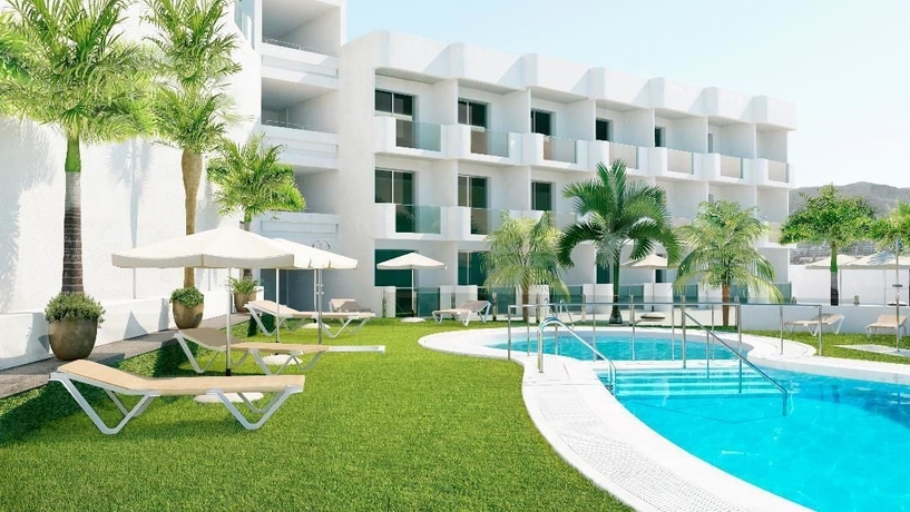 Imagen de la piscina del Apartamentos Montesol, Puerto Rico. Foto 15