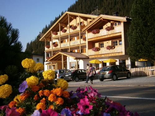 Imagen de la habitación del Apartamentos Monti Pallidi B&b. Foto 2