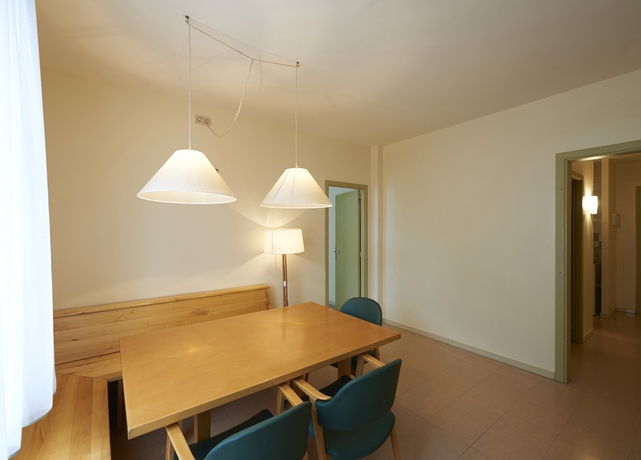 Imagen general del Apartamentos Montserrat Abat Marcet. Foto 5