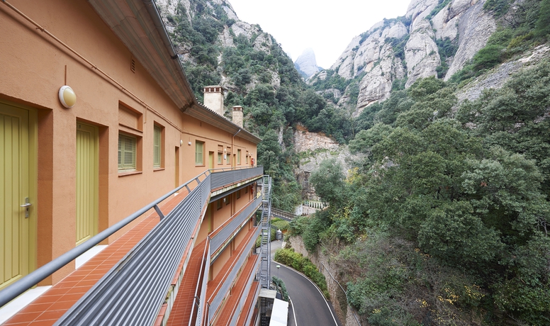 Imagen general del Apartamentos Montserrat Abat Marcet. Foto 7