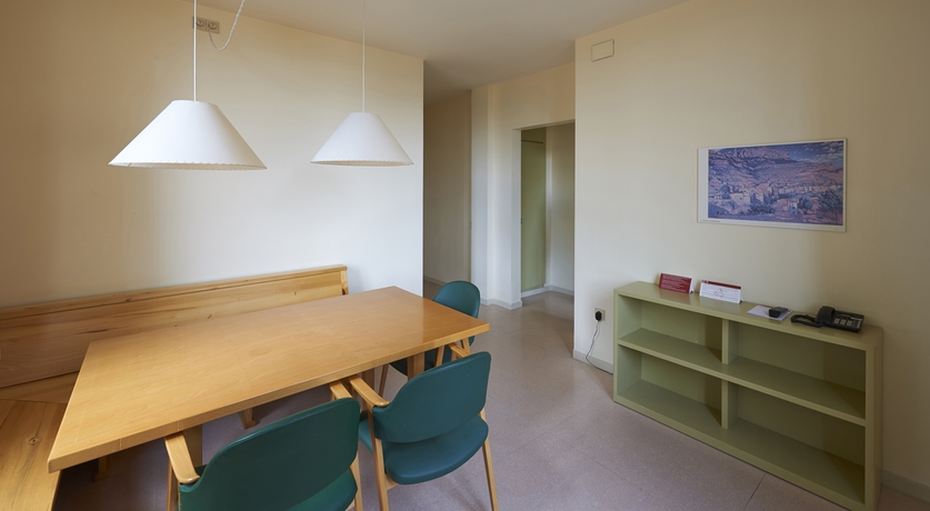 Imagen general del Apartamentos Montserrat Abat Marcet. Foto 11