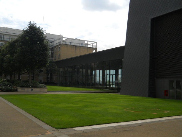 Imagen de los exteriores del Apartamentos Morgan Lodge - Eaton House. Foto 8