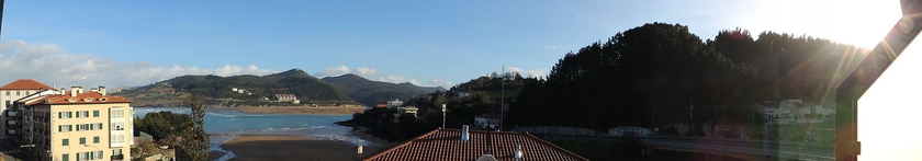 Imagen de los exteriores del Apartamentos Mundaka, Mundaka. Foto 7