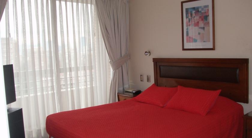 Imagen de la habitación del Apartamentos Murano Suites. Foto 4