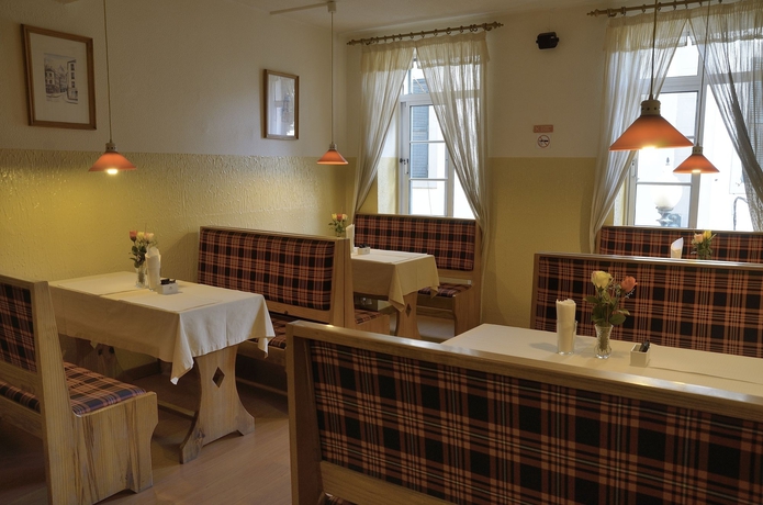 Imagen del bar/restaurante del Apartamentos Murças74 - Studio Apartments. Foto 5