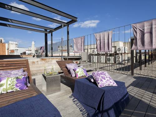 Imagen general del Apartamentos My Space Barcelona Pool City Center. Foto 2