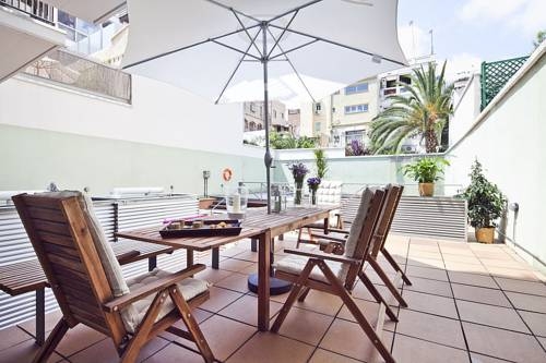 Imagen general del Apartamentos My Space Barcelona Pool Garden Apartments. Foto 4