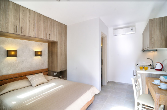 Imagen general del Apartamentos Myrtos Mare Suites. Foto 2