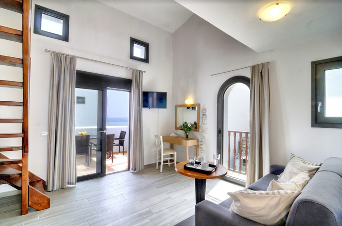 Imagen general del Apartamentos Myrtos Mare Suites. Foto 13