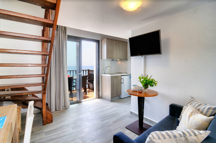 Imagen general del Apartamentos Myrtos Mare Suites. Foto 16