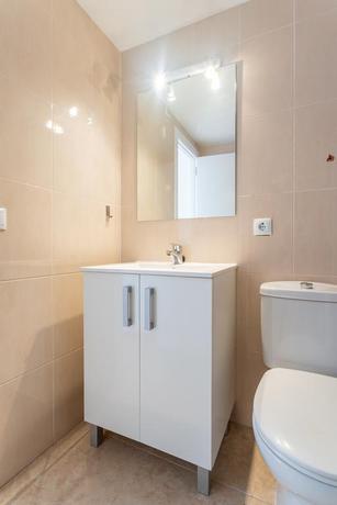 Imagen general del Apartamentos NEIGHBOURS APARTMENTS. Foto 8