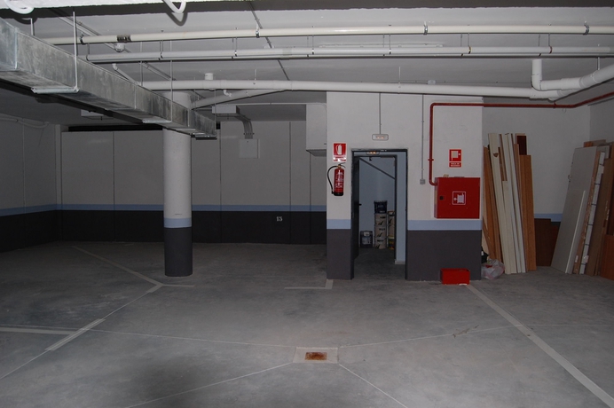 Imagen de los interiores del Apartamentos Naitly Madrid Cuatro Torres. Foto 13