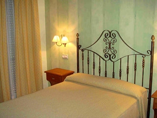 Imagen de la habitación del Apartamentos Nasp&uacute;n. Foto 8