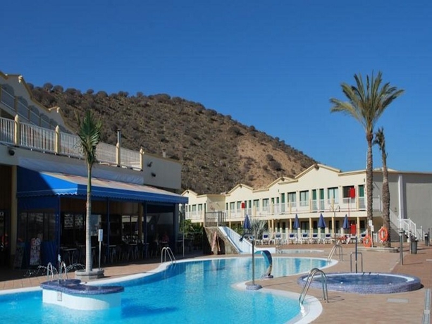 Imagen general del Apartamentos Natural Park. Foto 2