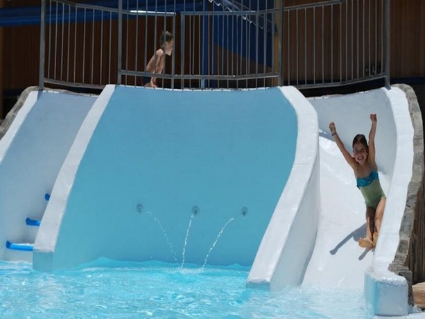 Imagen general del Apartamentos Natural Park. Foto 6