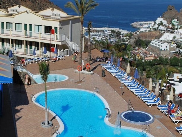 Imagen general del Apartamentos Natural Park. Foto 11