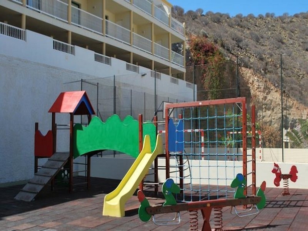 Imagen general del Apartamentos Natural Park. Foto 12