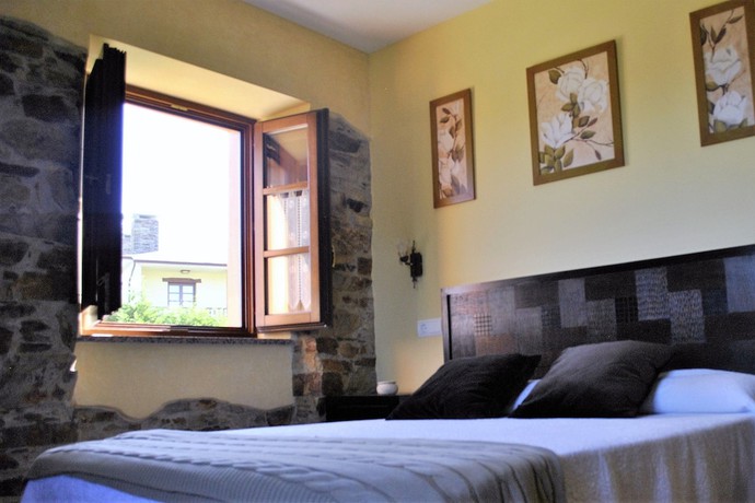 Imagen de la habitación del Apartamentos Navalin. Foto 6