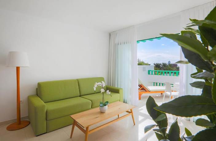 Imagen de la habitación del Apartamentos Nazaret. Foto 11