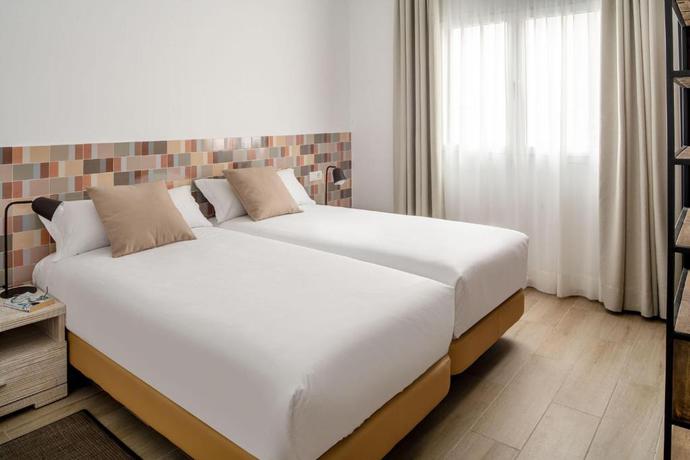 Imagen de la habitación del Apartamentos Nazaret Urban. Foto 4