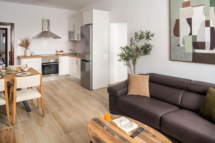 Imagen general del Apartamentos Nazaret Urban. Foto 1