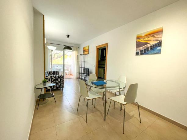 Imagen general del Apartamentos Neptuno 3000. Foto 13