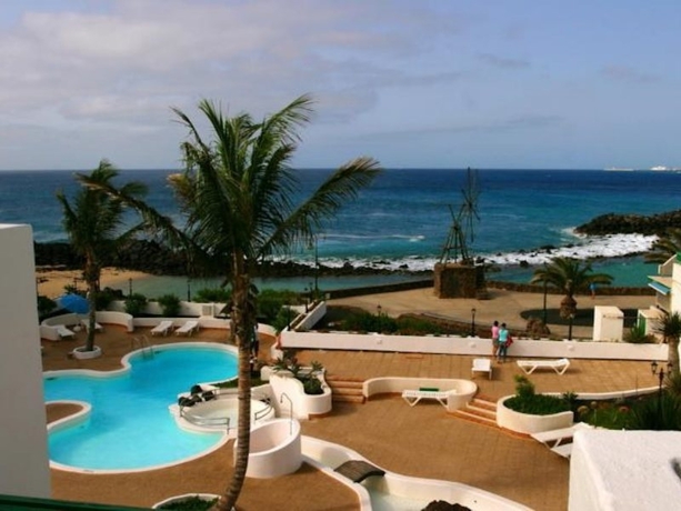 Imagen general del Apartamentos Neptuno Suites. Foto 3